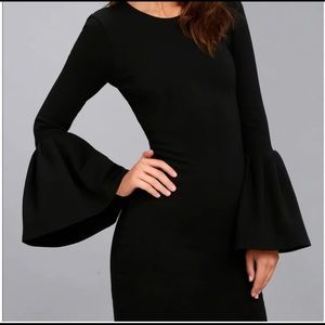 Lulu’s Flare Sleeve Bodycon Dress